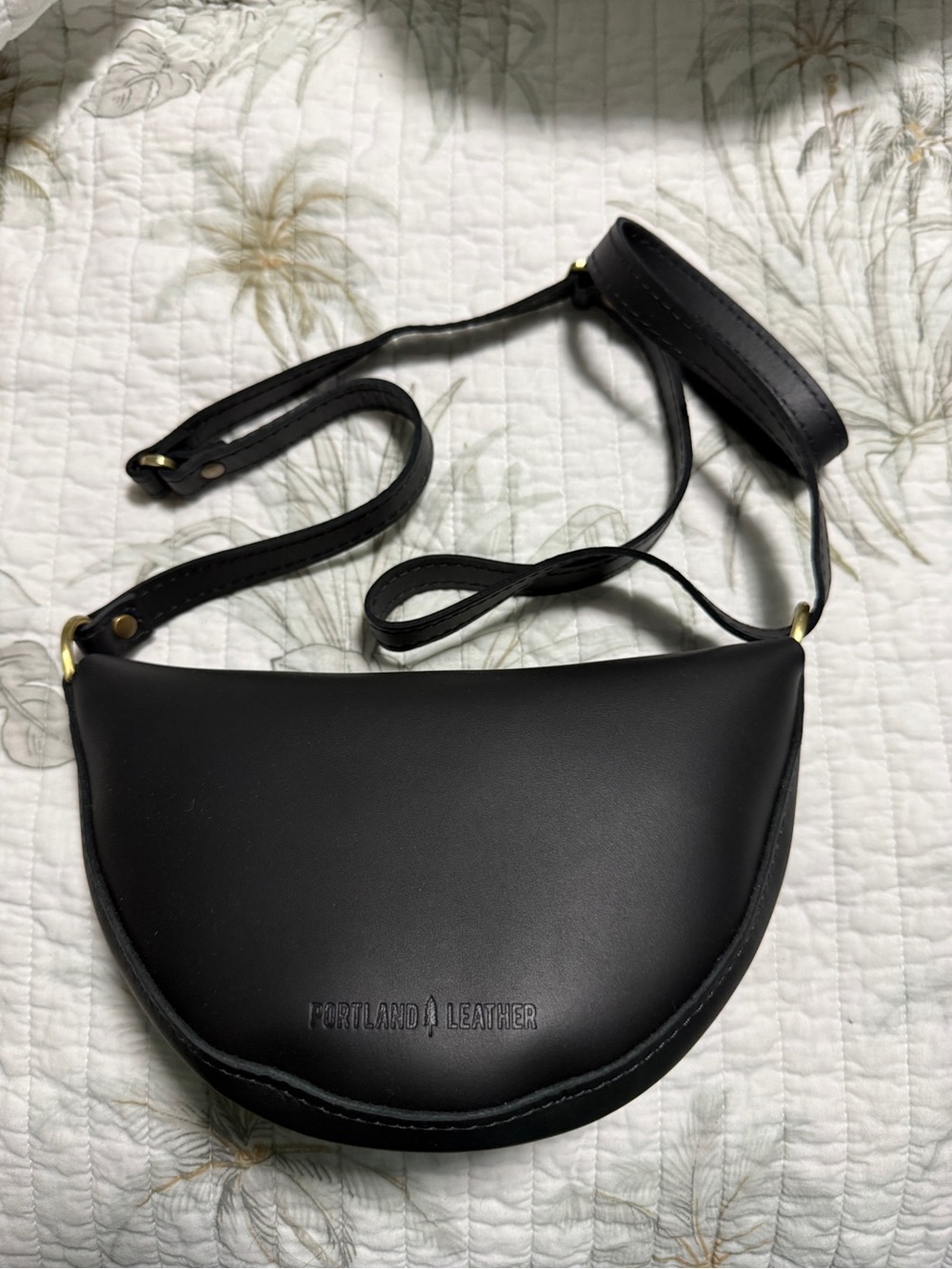 Portland Leather Goods Small Black Koala - Picture 3 of 4